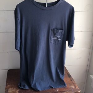 Vineyard Vines Navy T-Shirt with Whale Motif Size XS